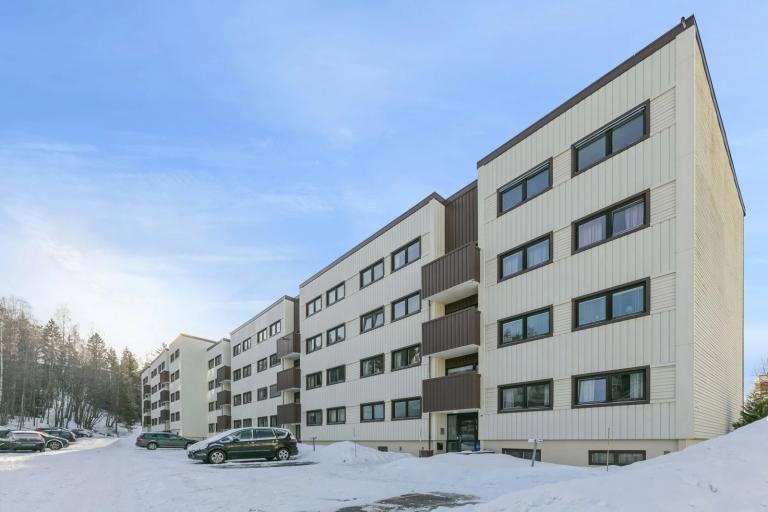 1473 LØRENSKOG Sverres vei 41